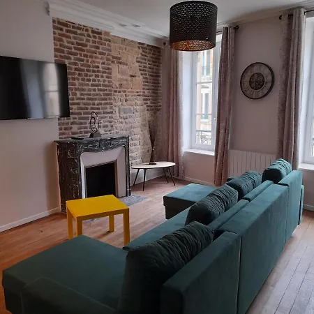 Atypique * スダン